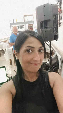 Dj cantante musicista animazione per eventi e fest