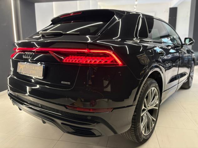 Audi Q8 50 TDI 286 CV S-LINE Quattro tiptronic - Foto 6
