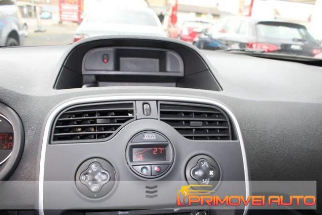 RENAULT Kangoo 1.2 TCe 115CV 5 porte Stop & Start Limited rif. 20419791 - Foto 4