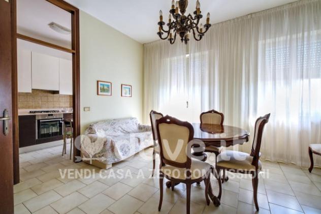 Villa di 449 m² con più di 5 locali e box auto in vendita a Meda - Foto 5