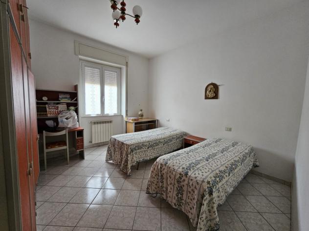 APPARTAMENTO di 4 vani e di 90 mq (FOLLONICA) rif. T14 - Foto 11
