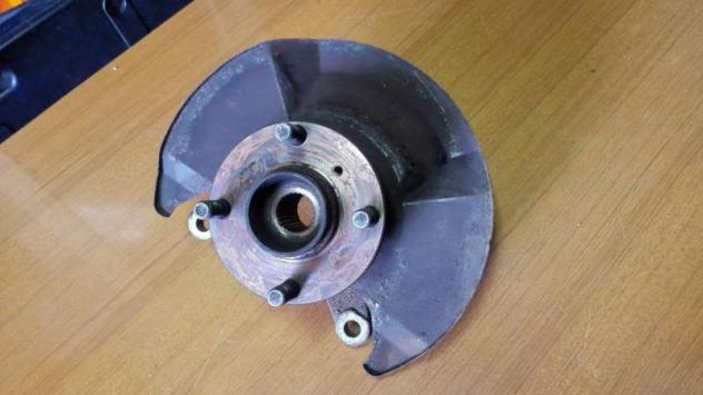 Mozzo Fusello Ruota Anteriore Sinistro Suzuki Baleno 1.6 2001 - Foto 4