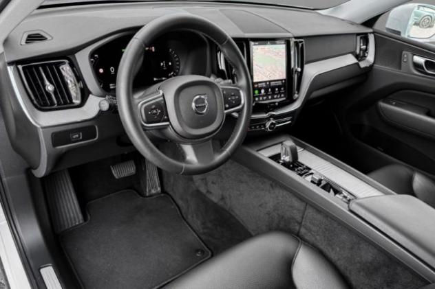 VOLVO XC60 B4 automatico Core rif. 24049356 - Foto 6
