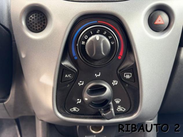 TOYOTA Aygo 1.0 VVT-i 69 CV 5 porte x-business rif. 23936845 - Foto 7