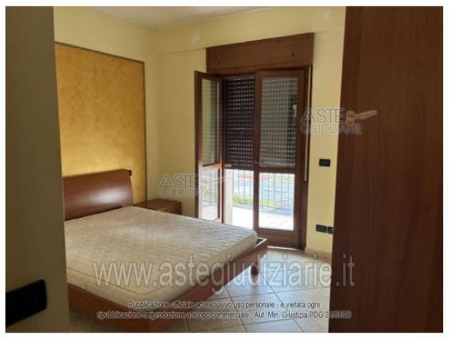 IMMOBILI-IMMOBILE RESIDENZIALE-Via XX Settembre 430 - Foto 4