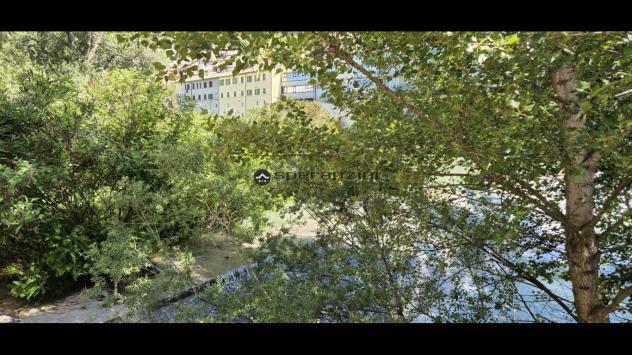Fossombrone in zona centralissima, riservata e tranquilla proponiamo in vendita casa indipendente cielo-terra con ampia corte esclusiva, una vera oas - Foto 6