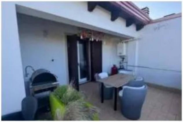 Immobile in asta di 225 m² con più di 5 locali in vendita a Gravina in Puglia - Foto 2