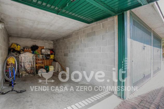 Appartamento di 59 m² con 1 locale e box auto in vendita a Gazzada Schianno - Foto 17