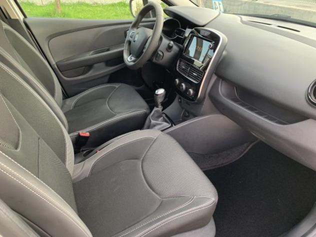 RENAULT Clio TCe 12V 90 CV GPL 5 porte Moschino Intens rif. 24163904 - Foto 9