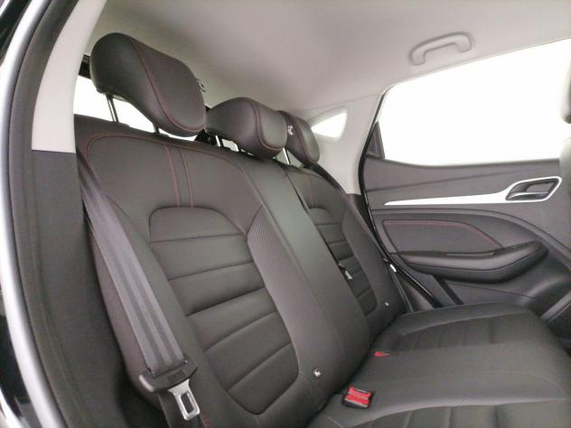 MG ZS 1.5 Luxury - Foto 8