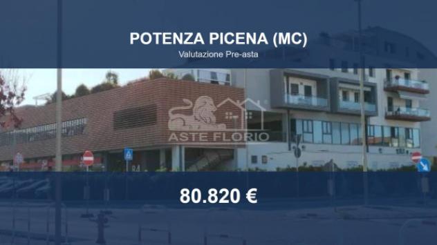 Immobile in asta di 114 m² in vendita a Potenza Picena