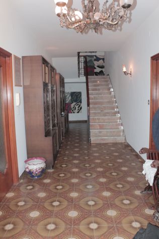 Bacoli Ampia villa divisibile da ristrutturare - Foto 3