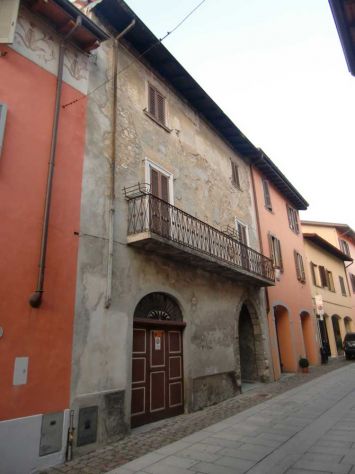 Vendo fabbricato terra-tetto da ristrutturare vicino al Lago di Endine - Foto 8