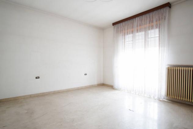 Appartamento di 144 m² con 4 locali in vendita a Casnigo - Foto 5