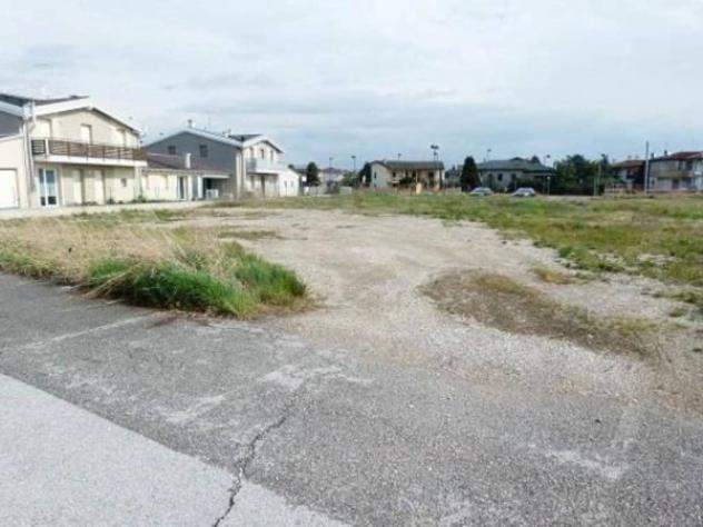 Immobile in asta di 6379 m² in vendita a Pojana Maggiore - Foto 2