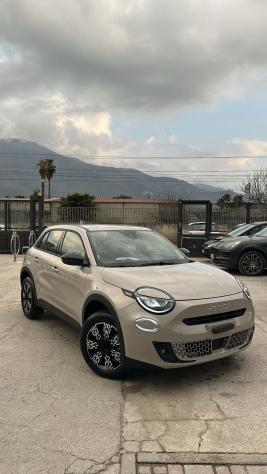 Fiat 600 Hybrid 145 CV CAMBIO AUTOMATICO "ICON" - Foto 4