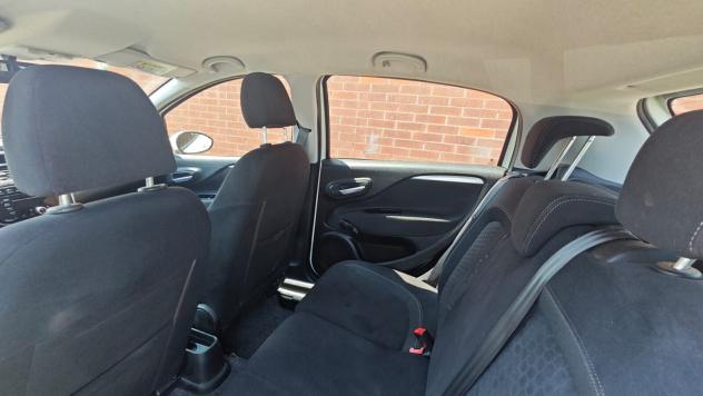 Fiat Punto 1.3 MJT II 75 CV 5 porte Lounge - Foto 10