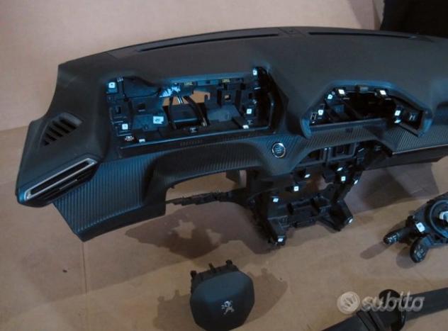Peugeot 208 cruscotto cinture airbag 2021 - Foto 4