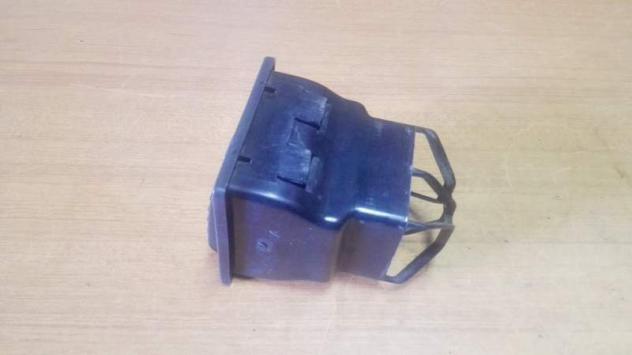 Bocchetta aerazione abitacolo Nissan TRADE 2.8 Diesel 1991 - Foto 3