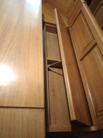 Tavolo in legno con cassapanca - Foto 6