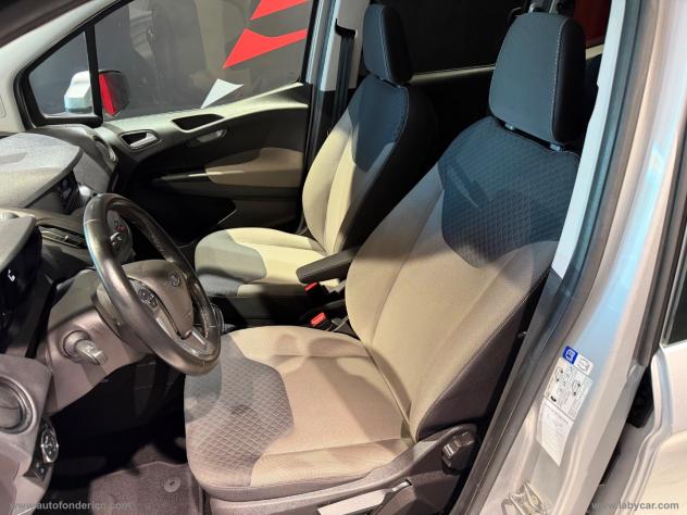 FORD Tourneo Courier 1.5 TDCI 75 CV S&S Plus - Foto 5