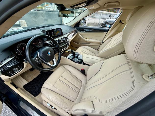 BMW 520d aut. Touring Luxury 2018 G31 GARANZIA 12MESI - Foto 9