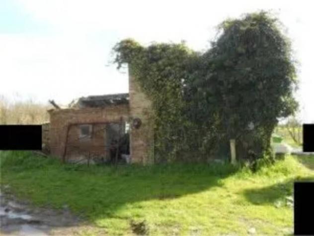 Immobile in asta di 129 m², box auto in vendita a Stienta - Foto 2