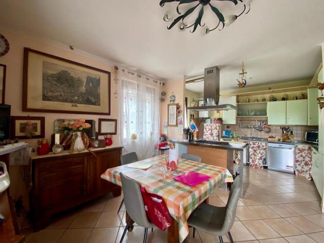 Villetta a schiera angolare in vendita a Vecchiano 160 mq Rif: 1084120