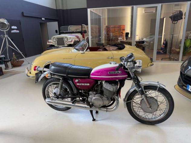SUZUKI T 500 - GT 500 T 500 TITAN rif. 23913991