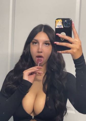 Ciao tesoro, sono Victoria, conoscimi Tel:3500032079