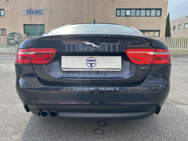 Jaguar XE XE 2.0d Prestige Business edition 180cv - Foto 5