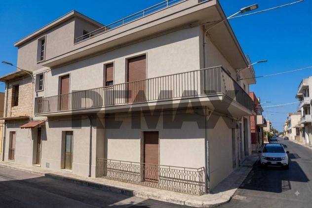 Casa Indipendente in vendita a Comiso, Pedalino