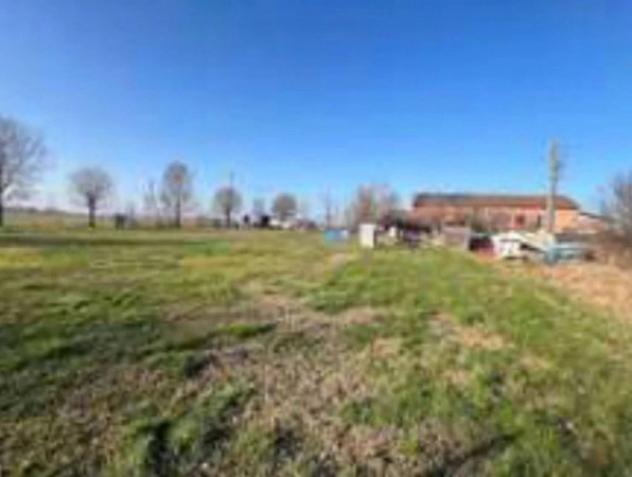 Immobile in asta di 1426 m² con più di 5 locali e box auto in vendita a Reggiolo - Foto 6