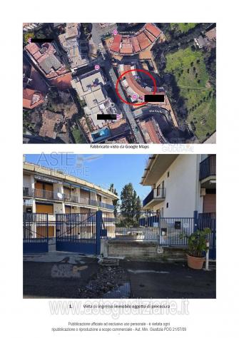 IMMOBILI-IMMOBILE RESIDENZIALE-Via Teocle n. 15 e n. 17