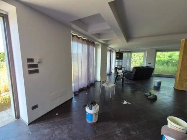 Immobile in asta di 900 m² con più di 5 locali e box auto in vendita a Reano - Foto 9