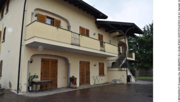 Immobile in asta di 641 m² con più di 5 locali e box auto doppio in vendita a Suno - Foto 9