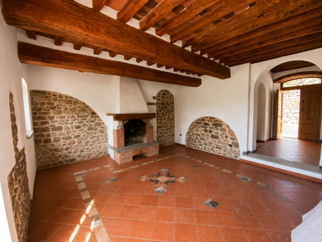 Terratetto in vendita a Uzzano 239 mq Rif: 1426612