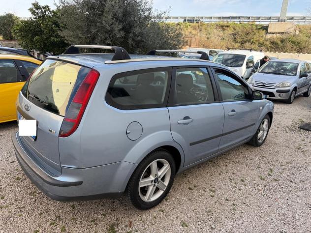 Ford Focus C-Max 1.6 TDCi (90CV) S.W.-2007 - Foto 10