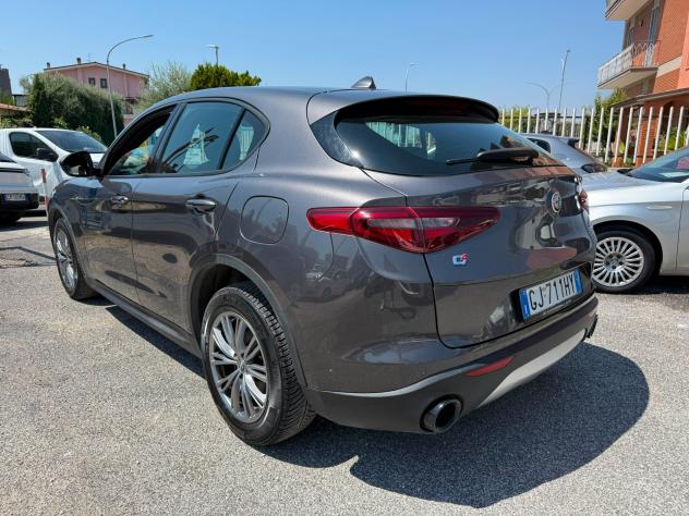 Alfa Romeo Stelvio 2.2 TD 190CV Q4 - Foto 8