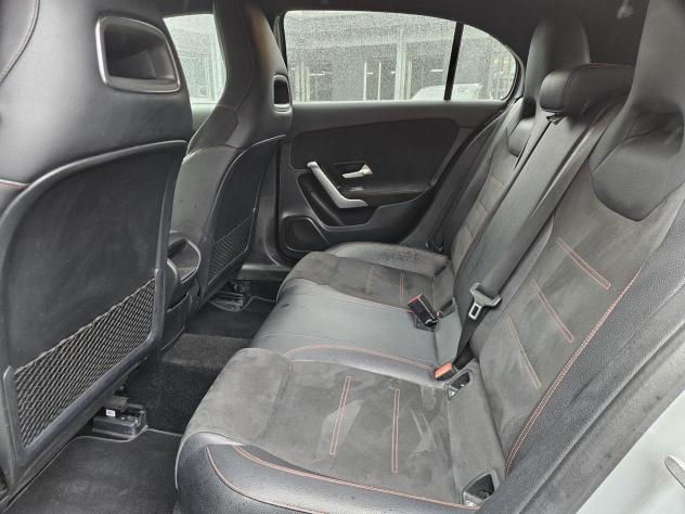 Mercedes-Benz Classe A A 180 d Premium - Foto 8