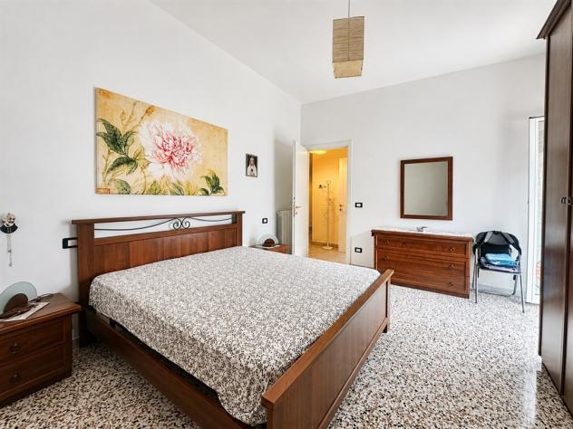 ID 394 Pietra Ligure Via Privata Grotta ampio quadrilocale a 50 mt dal mare - Foto 9