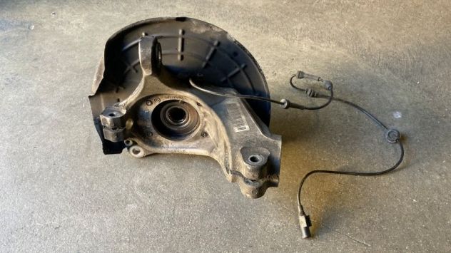 Fusello ruota anteriore SX Alfa Romeo Giulietta 2.0JTDM del 2013 (50514553) - Foto 2