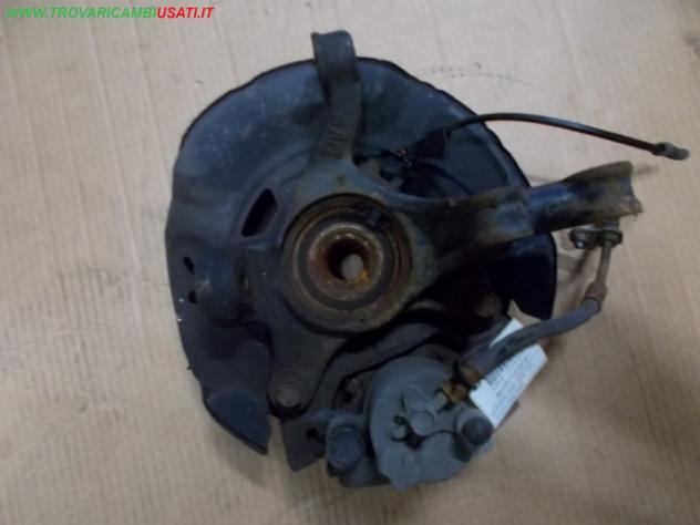 MONTANTE SOSP. ANT.S. TOYOTA YARIS (XP90)  Meccanica  Assale  Telaio  Fusello ruota ant. sx. TOYOTA - YARIS - 01-01-2006 - 01-01-2009, TOYOTA - YARIS