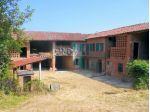 Calliano vendesi rustico 4 vani 372 Mq