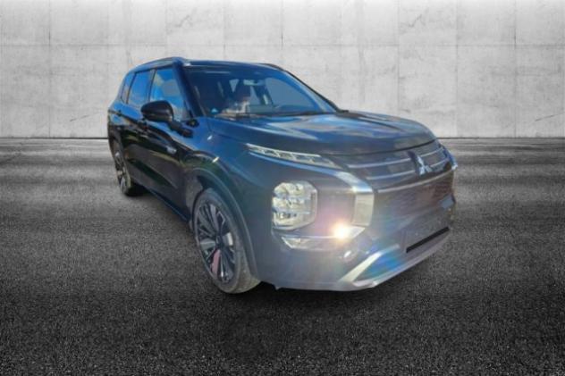 MITSUBISHI Outlander 2.4L 4WD PHEV Instyle 4ª serie rif. 23757889 - Foto 2