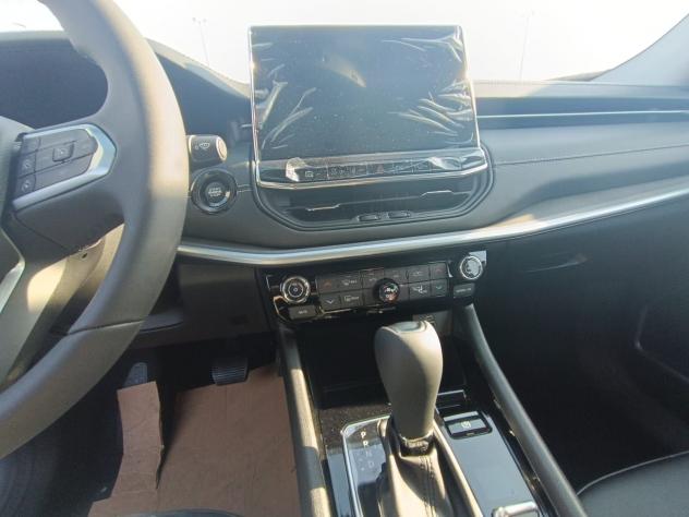 Jeep Compass 1.3 Turbo T4 190 CV PHEV AT6 4xe Altitude 8189 - 7839 - Foto 8