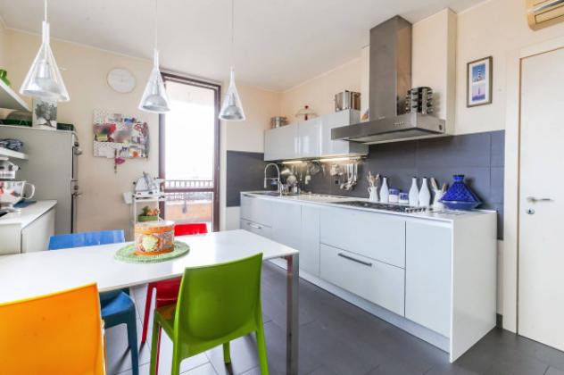Attico / Mansarda di 164 m² con 5 locali e box auto doppio in vendita a Peschiera Borromeo - Foto 19