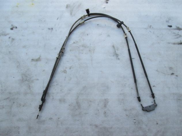 13162337BS CAVI FRENO DI STAZIONAMENTO A MANO OPEL VECTRA C SW 1.9 D 88KW 6M 5P (2004) RICAMBIO USATO 625