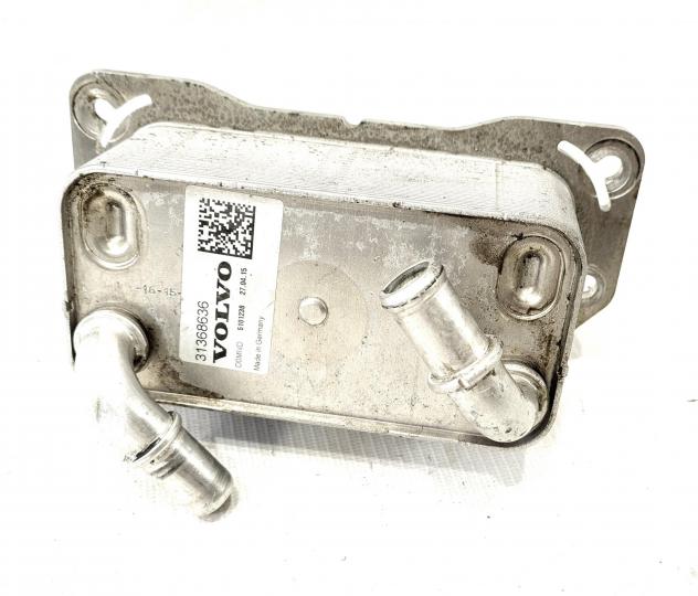 SCAMBIATORE ACQUA/OLIO VOLVO V40 Serie 31368636 D 4204 T13, D 4204 T8 Diesel 2000 (16)