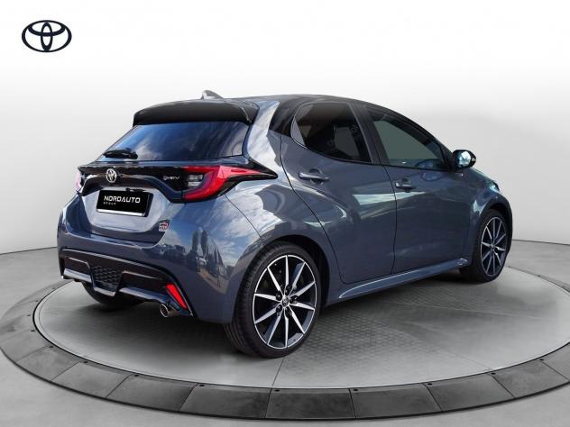 Toyota Yaris Hybrid 130 GR SPORT - Foto 4